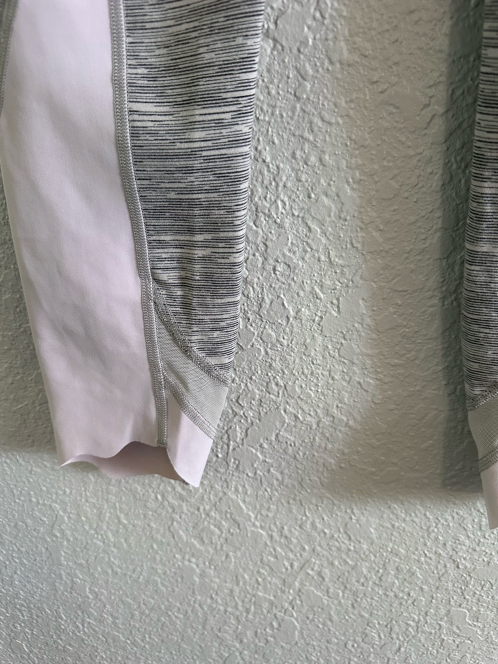 Lululemon High Rise Space Dye Crop Leggings Gray White Mesh Panel Size 6 - Picture 8 of 14